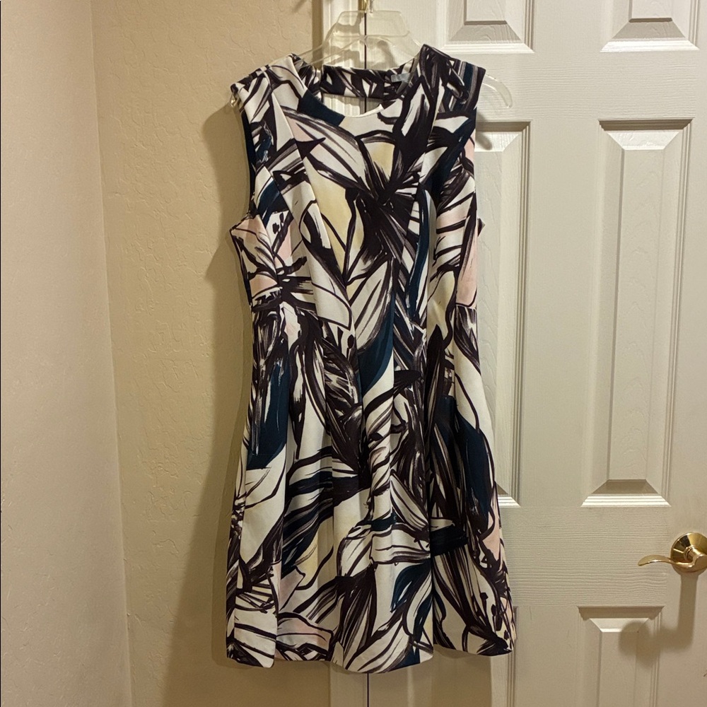 H&M Black and White Abstract Mini Dress